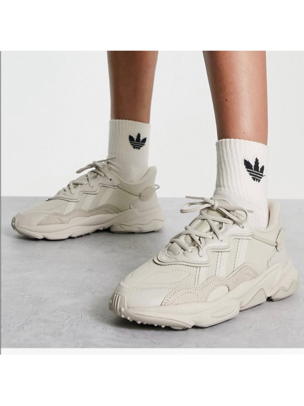 Adidas Cream Neutral Ozweego Unisex Chunky Sneakers in Bliss Knit Women's Size 9 - Picture 4 of 15